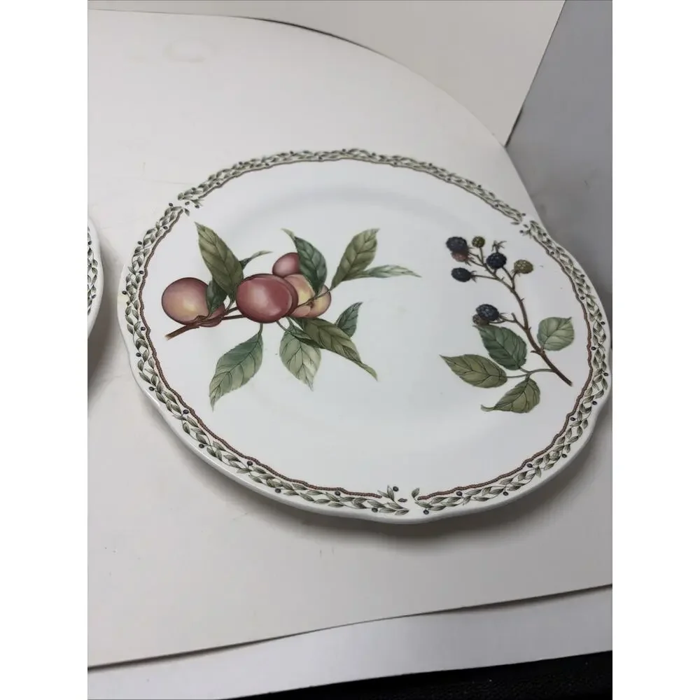 Set Of 2 Noritake Primachina Royal Orchard 9416 Fruit & Leaves Dinner plates